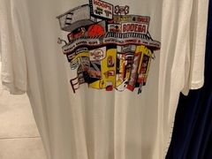 -UNDER ARMOUR(新燕莎奥莱店)