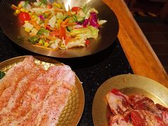 -韩烧牛中牛·甄选黑牛烤肉(黑金店)