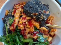 -黑色经典臭豆腐·湖南特产(步行街店)