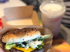 -麦当劳(宝山大厦店)