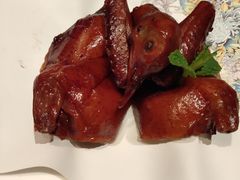 -翡翠小城·海鲜豆捞·广式点心(老佛爷店)