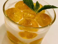 椰香鲜果西米露-GOGO Plate(成都太古里店)