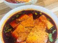 -老字号杨坡红油米线腊汁肉夹馍(东四道巷店)