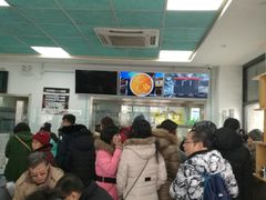 等位区-老磁器口豆汁店(天坛店)