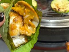 -围炉肉舍•炭烤活鳗•丹东海鲜烤肉(步行街店)