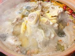 -威邵鸡煲(西华路总店)