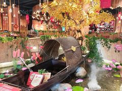 -老滇山寨•云南特色菜•地方菜•民族风情歌舞表演(金碧店)