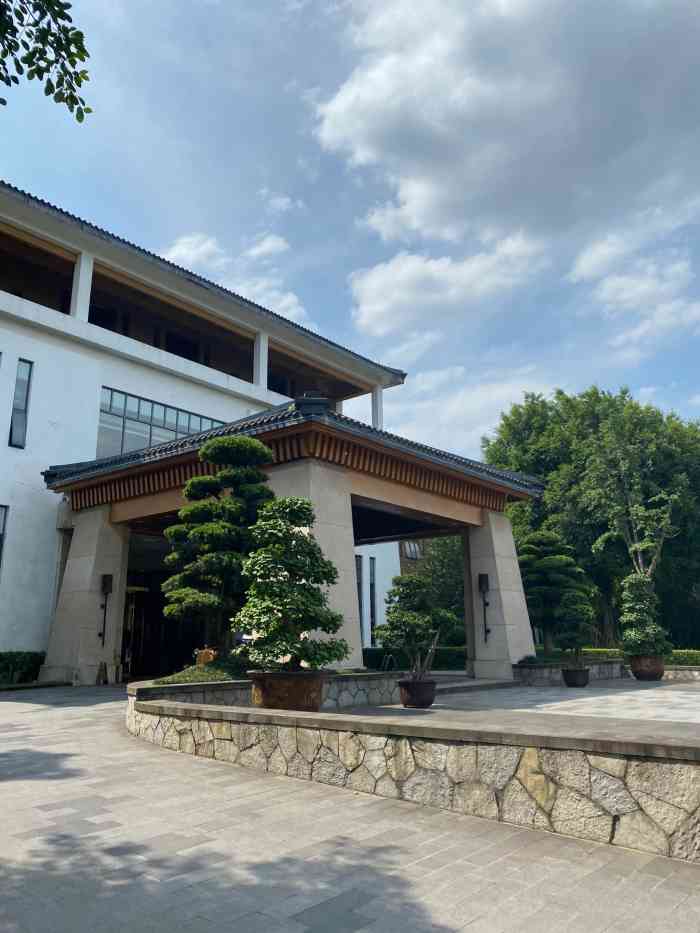 贝迪颐园温泉度假酒店-"环境很好,离主城还是有点远,总体感觉还是.