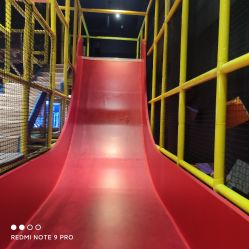 -蹦蹦跳跳(新奥购物中心店)