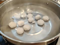 -正能量脆肉鲩火锅