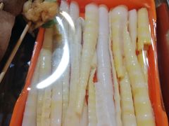 笋-签尚佰味小郡肝串串香火锅(朝阳路店)