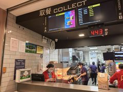 -麦当劳(上海虹桥站30B检票口楼上)