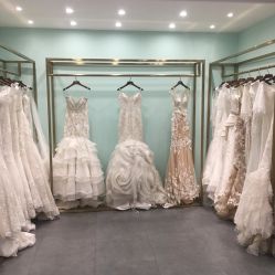 -Color卡诺婚纱礼服馆(南京严选店)