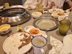 -黑金·寻焰自助百汇·烤肉·火锅(中街店)