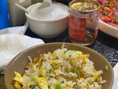 蛋炒饭-仁虎老火锅(黄泥磅店)