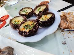 -三亚火车头万人海鲜广场