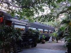 -火车头法国西餐厅