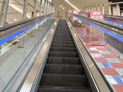 -红星美凯龙国际家居博览中心至尊mall停车场