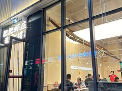 -肥肥虾庄·金牌油焖大虾(东湖欢乐谷店)