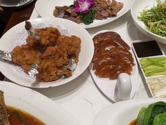 -梅利汴京烤鸭•开封豫菜地标店(东大街店)