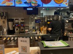 -麦当劳(东直门外大街店)