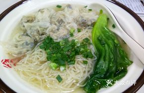 Dried Mushroom and Pork Wonton Noodles