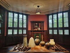 -Nathalie Djurberg与Hans Berg“牛皮纸包裹的月亮”-Prada荣宅当季展览