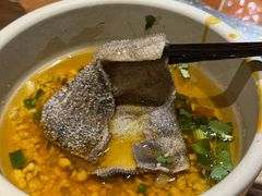 -城墙拐拐火锅(三峡广场黑金冠店)
