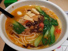 -蒙自源米线大王(东站店)