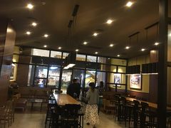 大堂-星巴克臻选(成都环球乐天店)