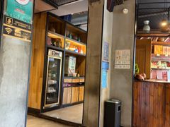 -小三峡食府(西五路店)