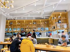 大堂-小桃园·豆浆油条(复兴中路店)