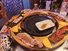烤肉呼啦圈-玄希浪漫厨房·韩料烤肉(湖滨银泰in77店)