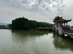 -星湖旅游景区七星岩