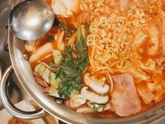 部队火锅-富乐满韩国正宗炸鸡韩国料理(虹泉路店)