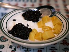 -堂屋糖水店(愚园店)