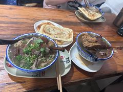 -叶新小吃店(来凤小区总店)