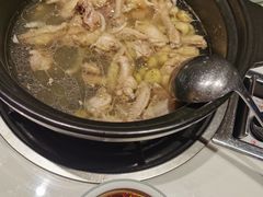 -东椰·海南椰子鸡火锅(朝阳门店)