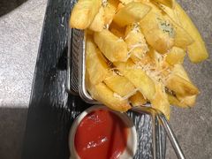 -留半山·香港食堂(啦啦宝都店)