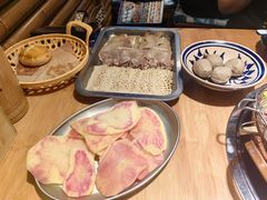 -洱火云南酸菜牛肉火锅(石景山当代商城店)