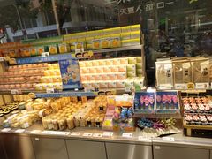 面包甜点陈列柜-KenGee仟吉(步行街店)
