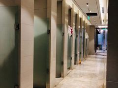 -七彩云南古滇温泉山庄