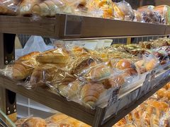 -小飞象面包公社(珠江路金鹰店)