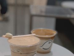 -HUGS coffee(东区店)