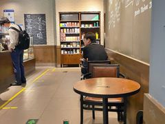 用餐区-星巴克(北京中关村南大街店)