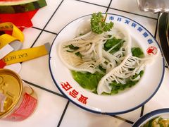 -喜悦小串丹东小黄牛海鲜烧烤大排档(民主广场店)