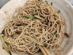 -肥肥虾庄·金牌油焖大虾(东湖欢乐谷店)
