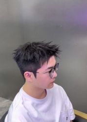 -M1山木造型国潮男士发型定制