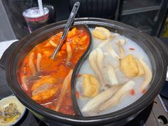 -牛牛和牛海鲜粥底火锅(长虹国际城店)