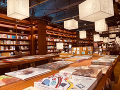 -上海三联书店READWAY(华中首店)